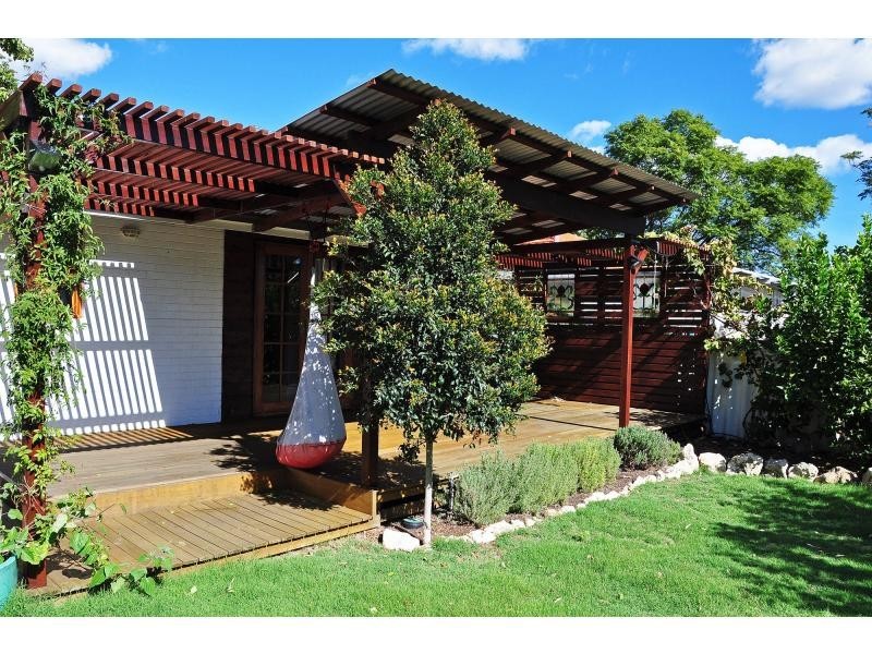 80B Counsel Road, Coolbellup WA 6163