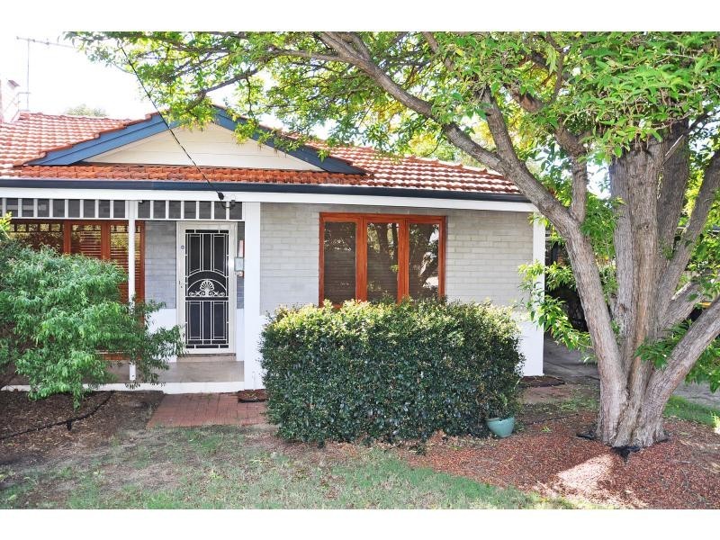 80B Counsel Road, Coolbellup WA 6163