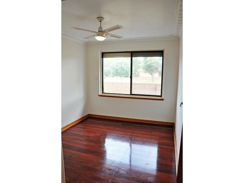 40 Hope Street, White Gum Valley WA 6162