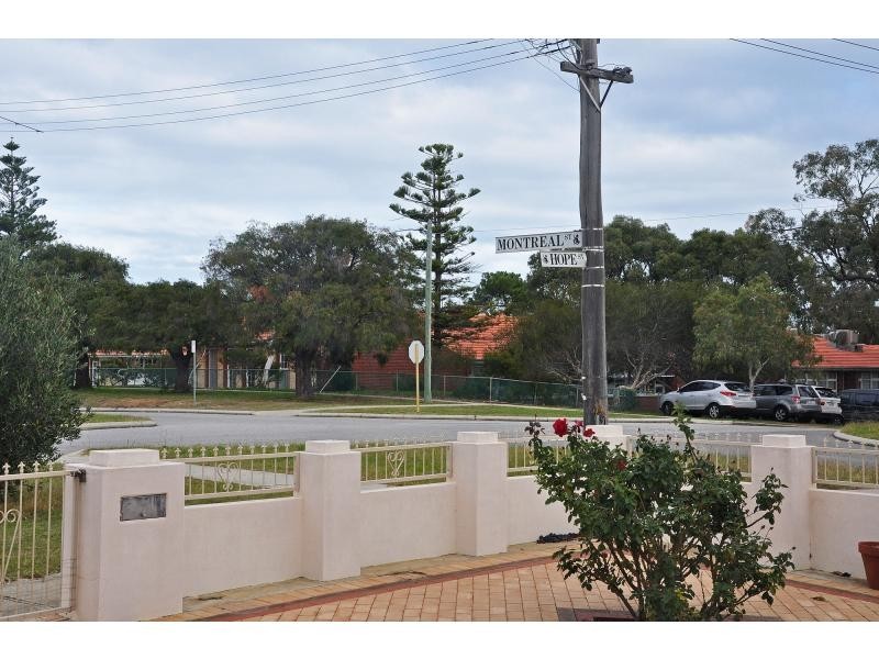 40 Hope Street, White Gum Valley WA 6162