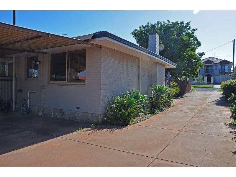 153 Hope Street, White Gum Valley WA 6162