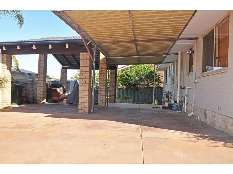 153 Hope Street, White Gum Valley WA 6162