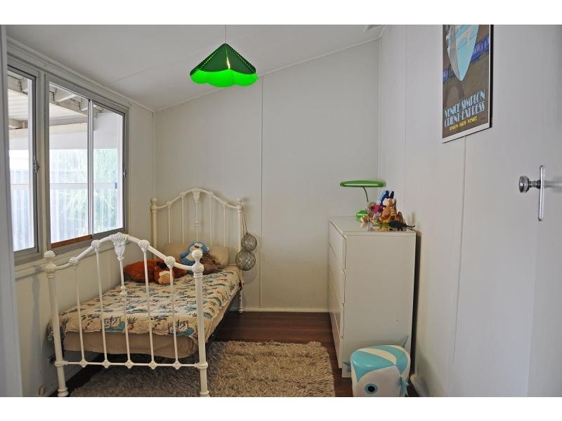 20 Greenslade Street, Hamilton Hill WA 6163