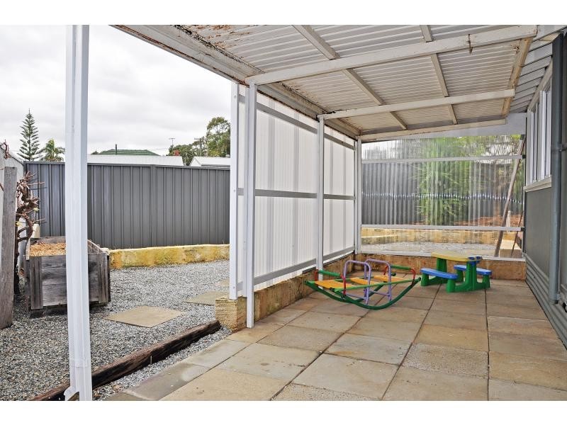 20 Greenslade Street, Hamilton Hill WA 6163