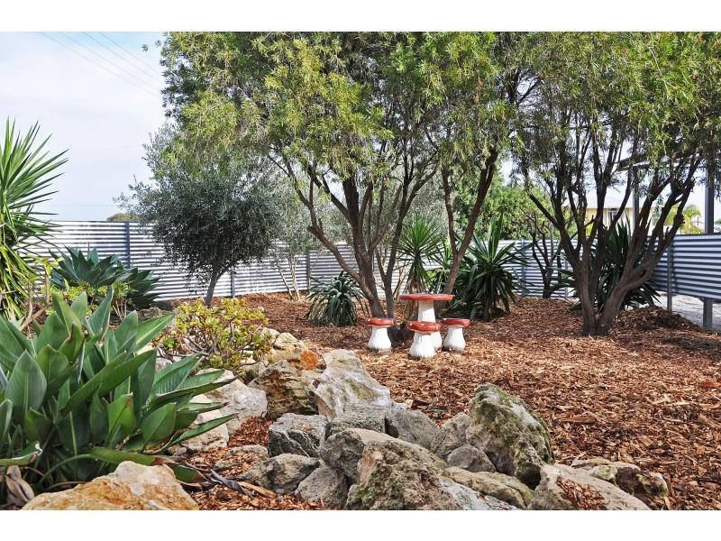 20 Greenslade Street, Hamilton Hill WA 6163