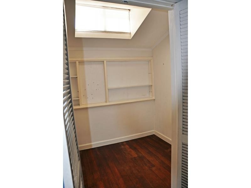 12 Montgomery Street, Beaconsfield WA 6162