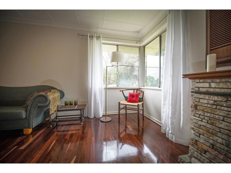 111 Hope Street, White Gum Valley WA 6162