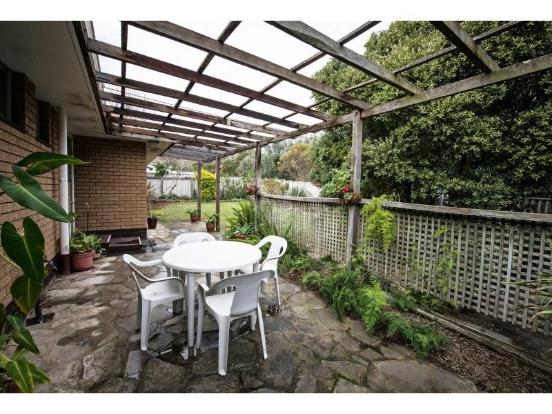 111 Hope Street, White Gum Valley WA 6162