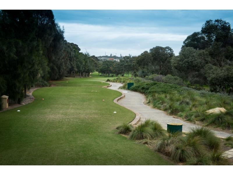 111 Hope Street, White Gum Valley WA 6162