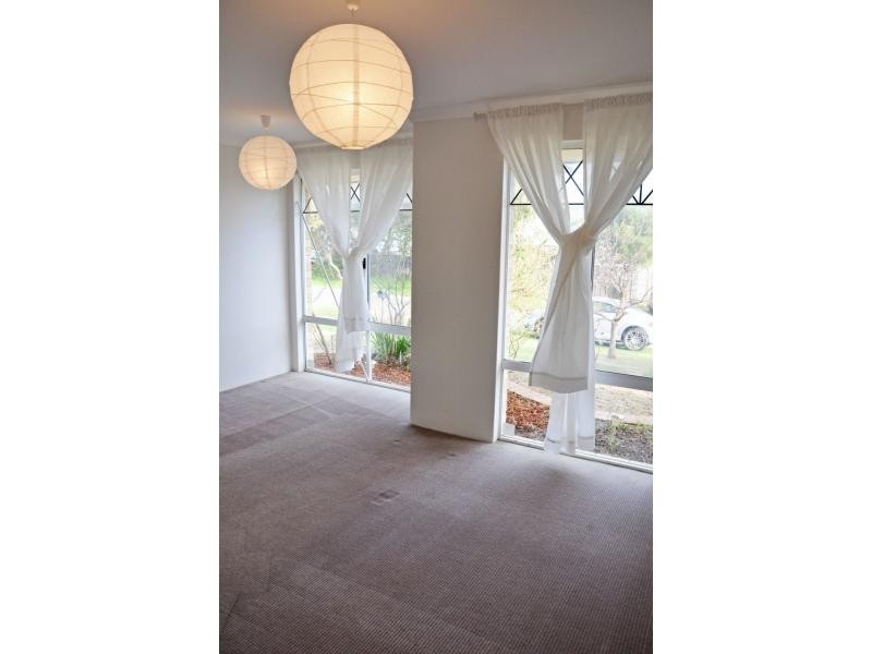 1 Novak Court, Hamilton Hill WA 6163