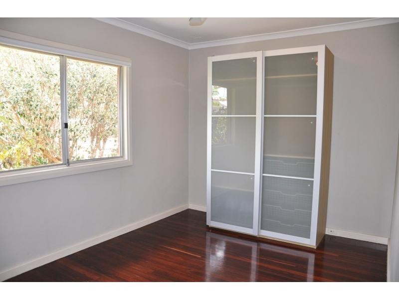 15 Greenslade Street, Hamilton Hill WA 6163