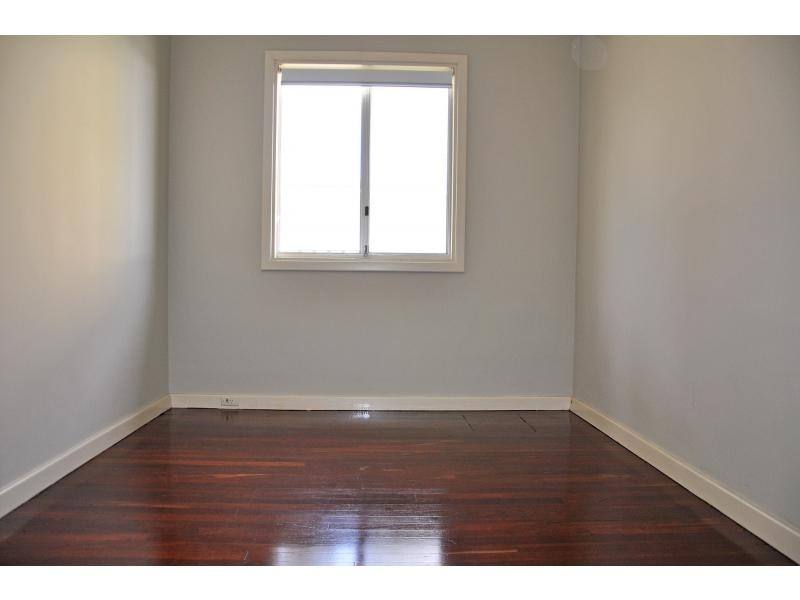 15 Greenslade Street, Hamilton Hill WA 6163