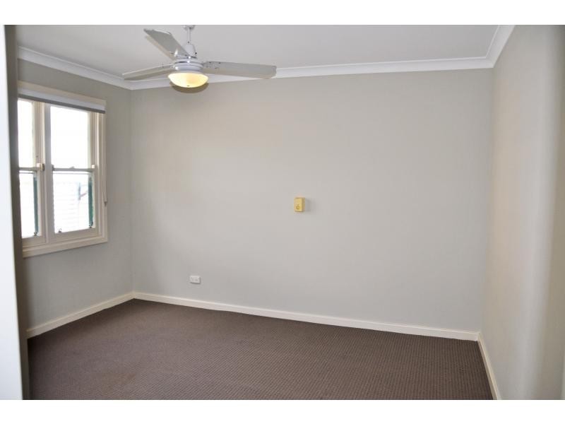 15 Greenslade Street, Hamilton Hill WA 6163