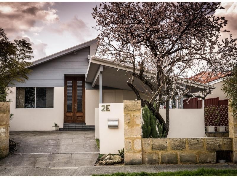 2e Rennie Crescent, Hilton WA 6163