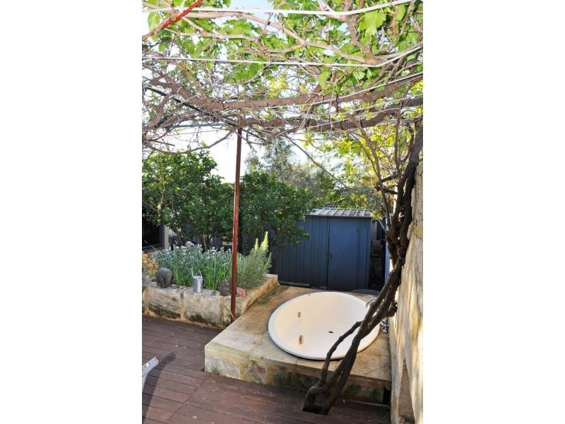 16a McGregor Road, Palmyra WA 6157