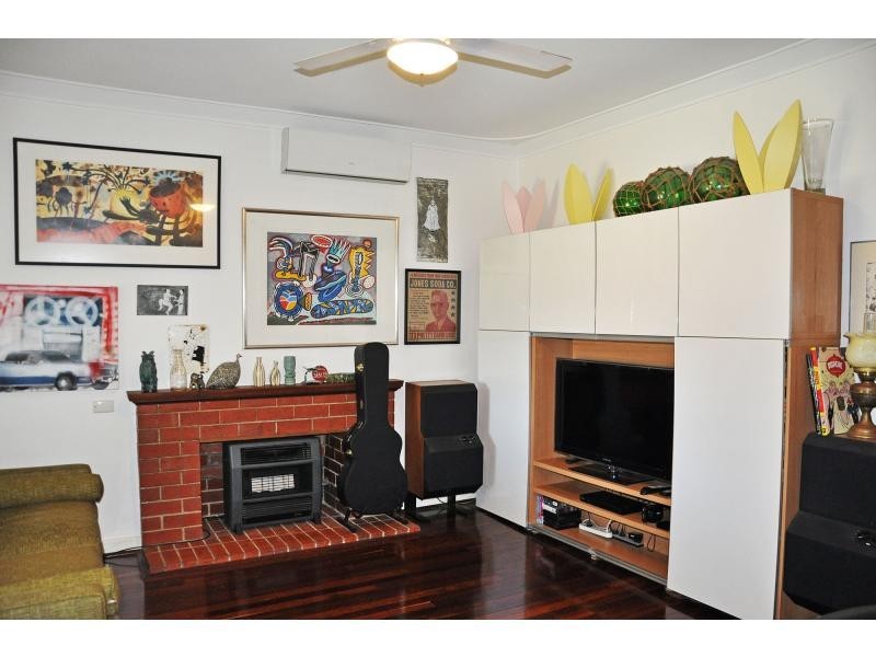 24 Ethelwyn Street, Hilton WA 6163