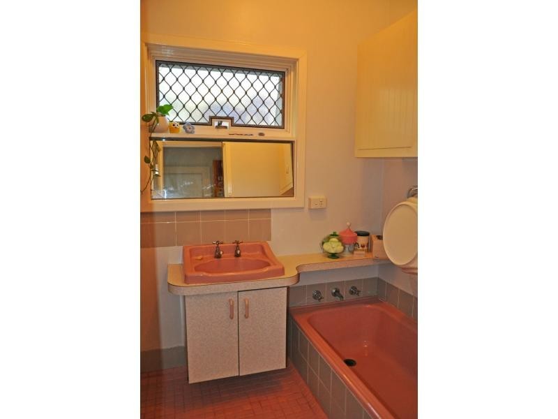 24 Ethelwyn Street, Hilton WA 6163