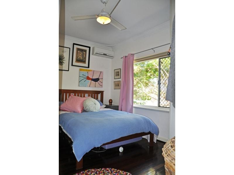 24 Ethelwyn Street, Hilton WA 6163