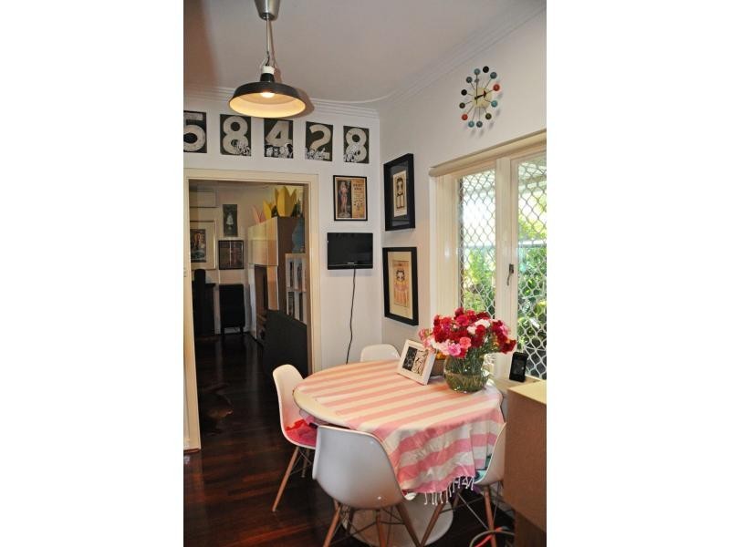 24 Ethelwyn Street, Hilton WA 6163