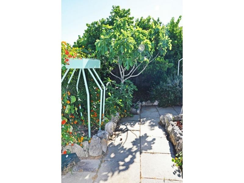 24 Ethelwyn Street, Hilton WA 6163