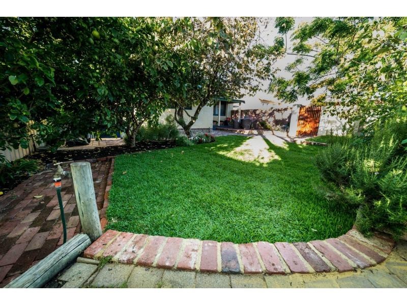 204 Healy Road, Hamilton Hill WA 6163