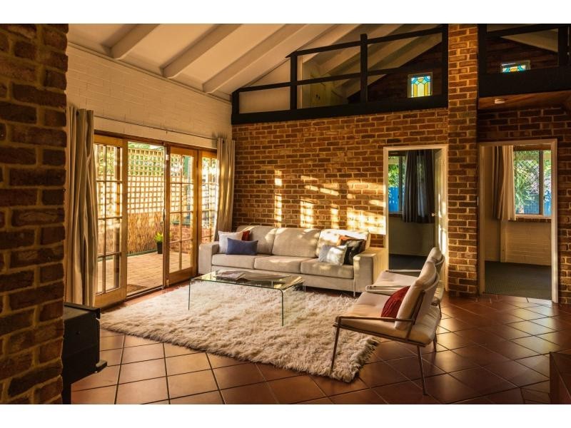 204 Healy Road, Hamilton Hill WA 6163