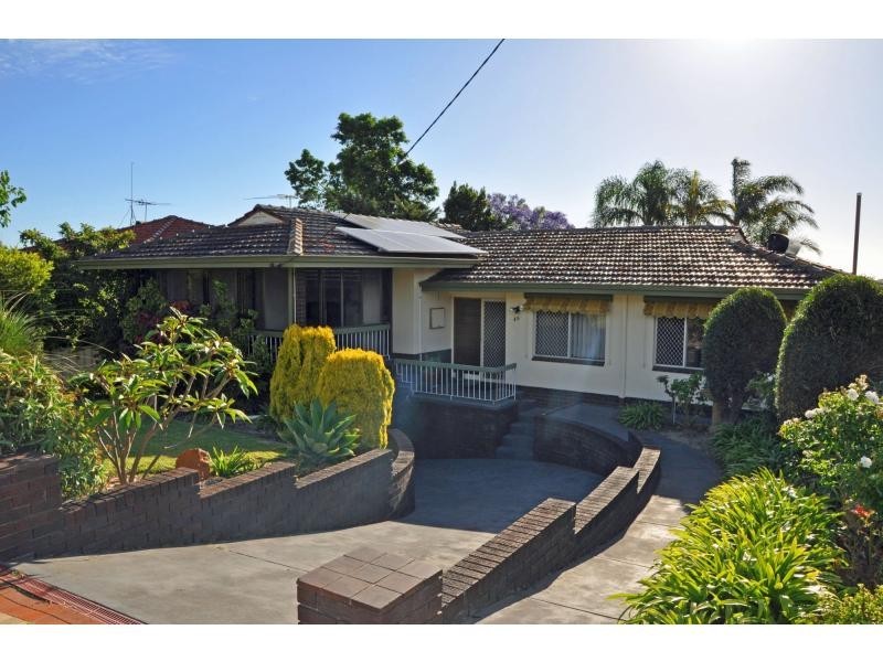 49 Skeahan Street, Spearwood WA 6163