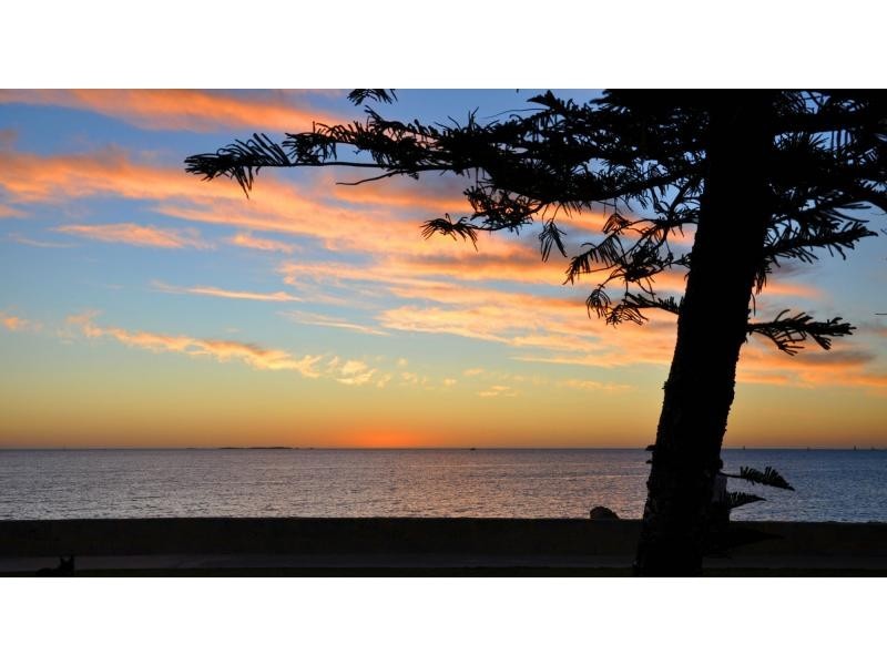 22 Thomas Street, South Fremantle WA 6162