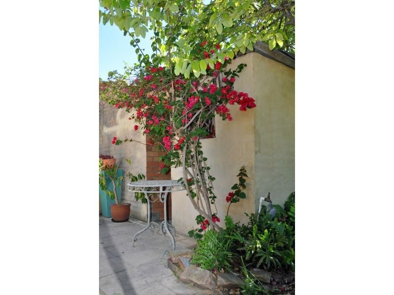 22 Thomas Street, South Fremantle WA 6162