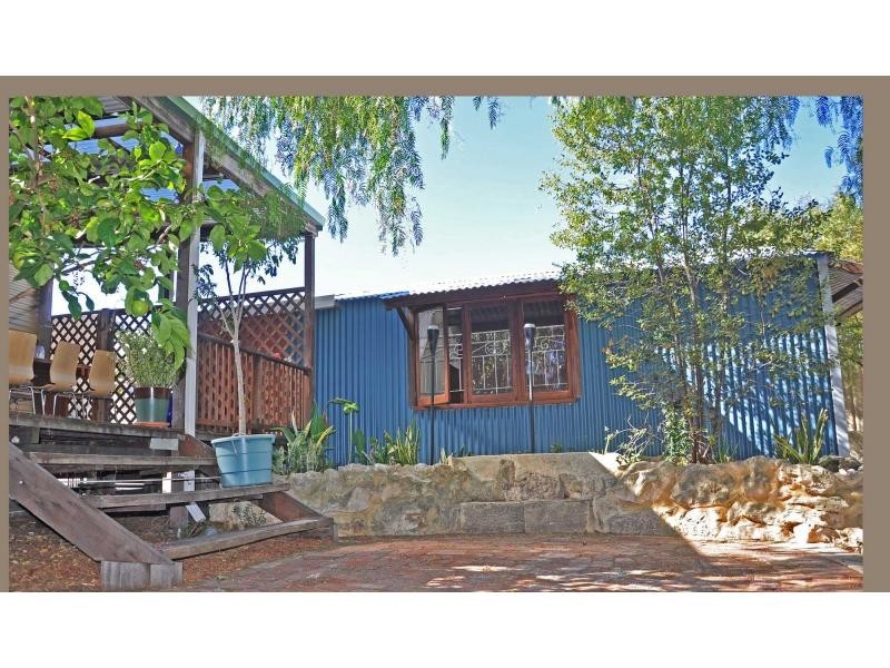 137 Healy Road, Hamilton Hill WA 6163