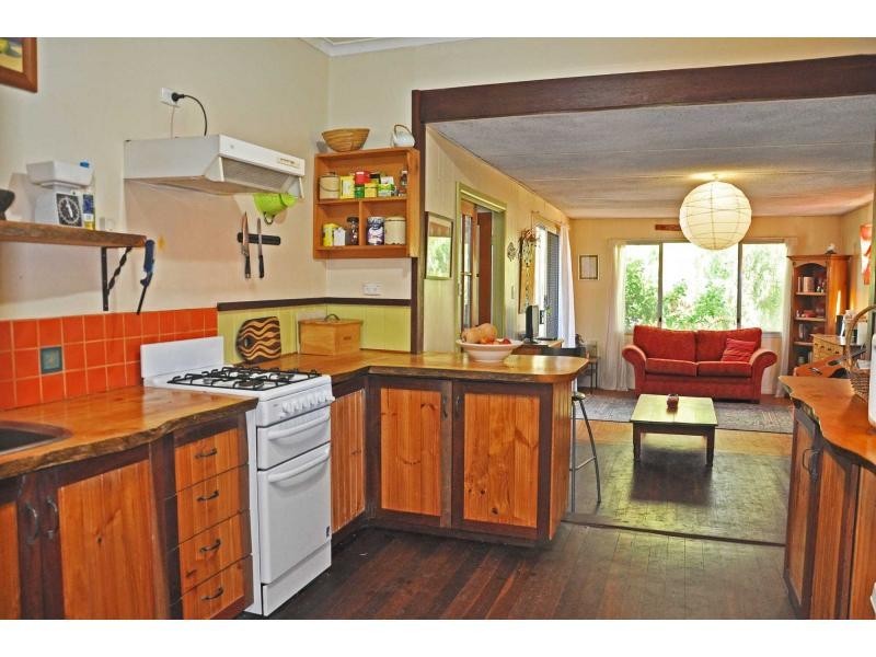 137 Healy Road, Hamilton Hill WA 6163