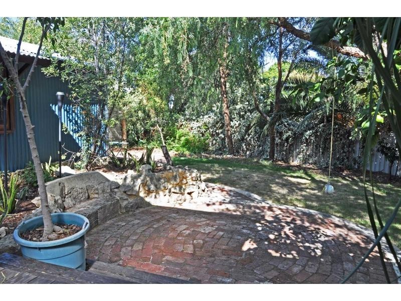 137 Healy Road, Hamilton Hill WA 6163