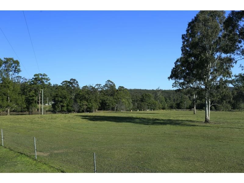 Wolvi QLD 4570