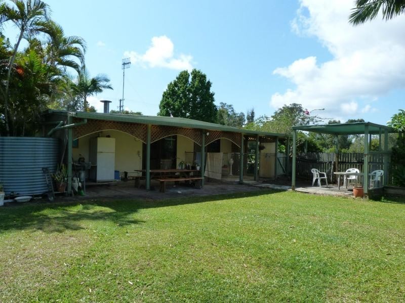 25 Jirrima Crescent, Cooroibah QLD 4565