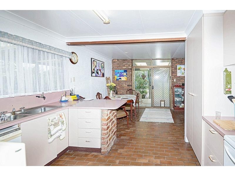 25 Jirrima Crescent, Cooroibah QLD 4565