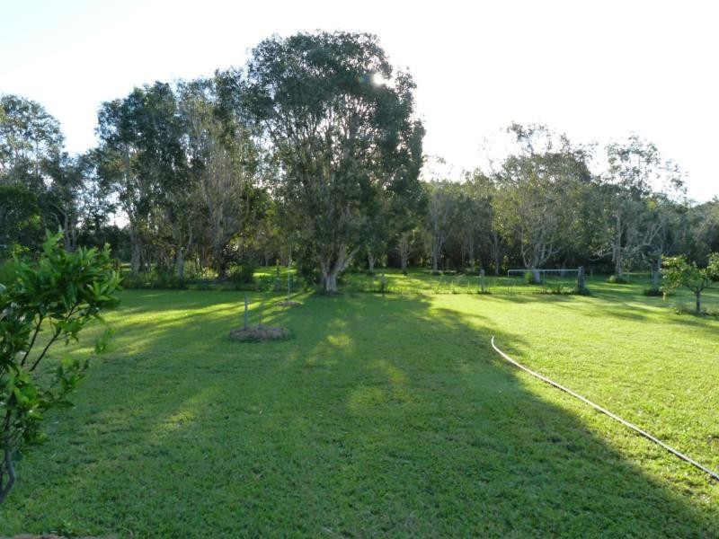 25 Jirrima Crescent, Cooroibah QLD 4565