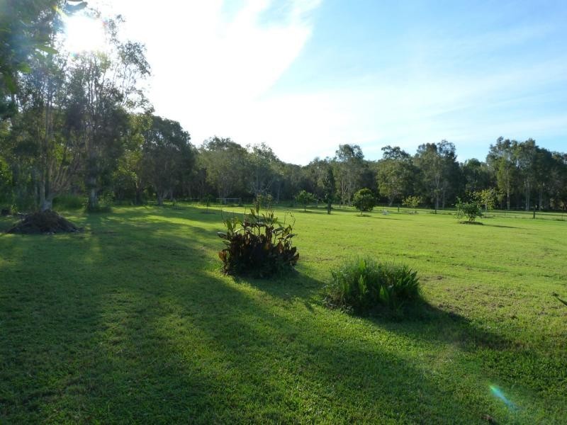 25 Jirrima Crescent, Cooroibah QLD 4565