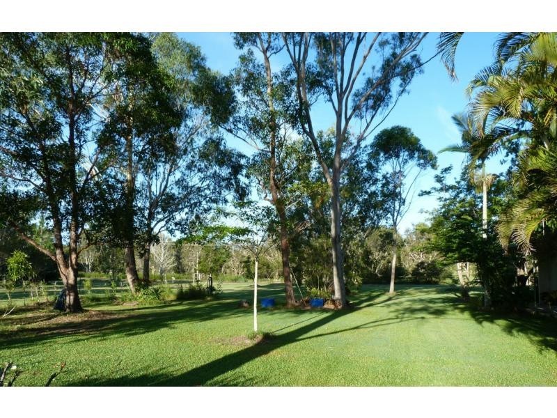 25 Jirrima Crescent, Cooroibah QLD 4565