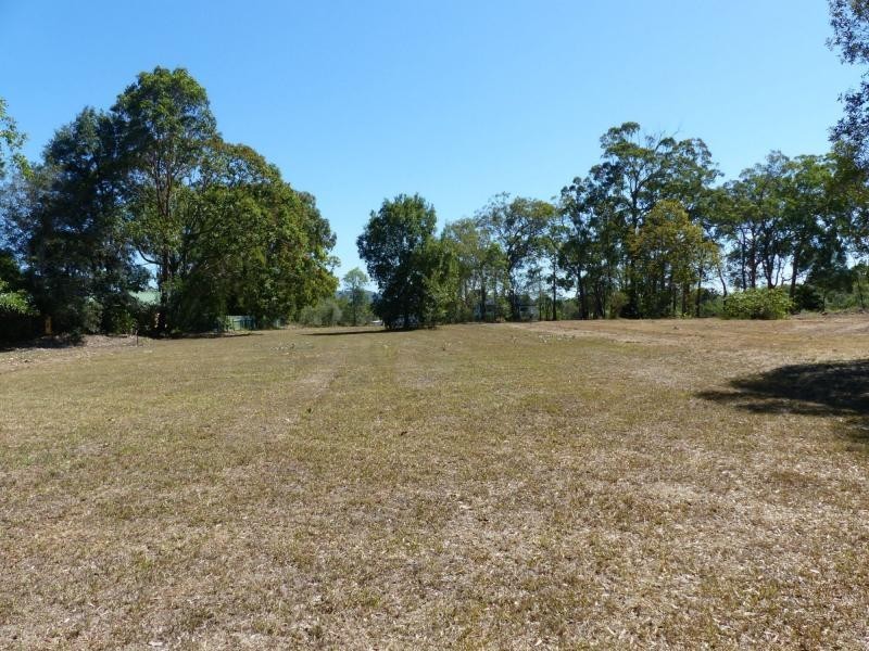 18 A Amaroo St, Cooroibah QLD 4565