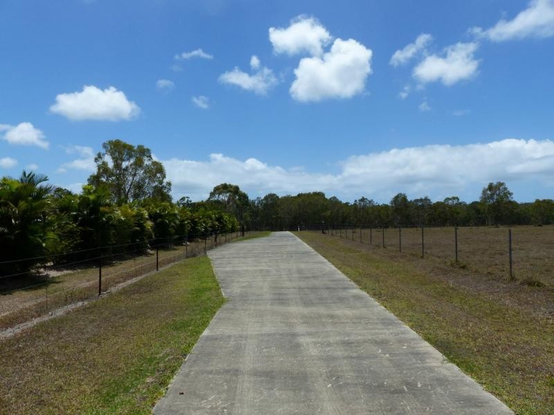6A Amaroo Place, Cooroibah QLD 4565