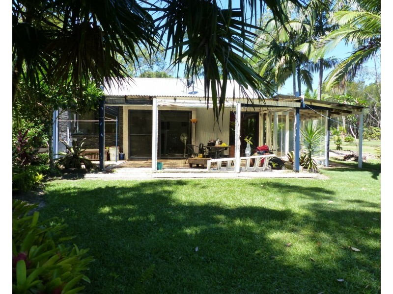 19 Silverwood Drive, Cooroibah QLD 4565