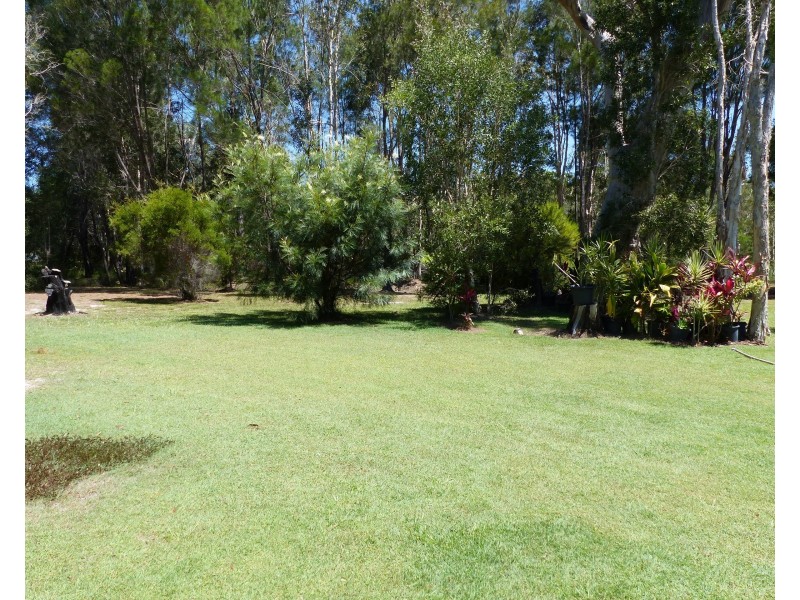19 Silverwood Drive, Cooroibah QLD 4565