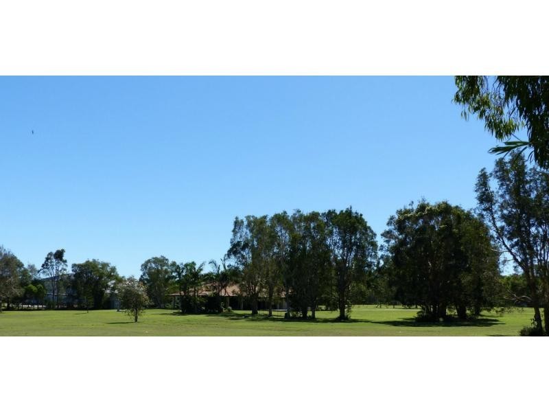 7 Murchison Lane, Cooroibah QLD 4565