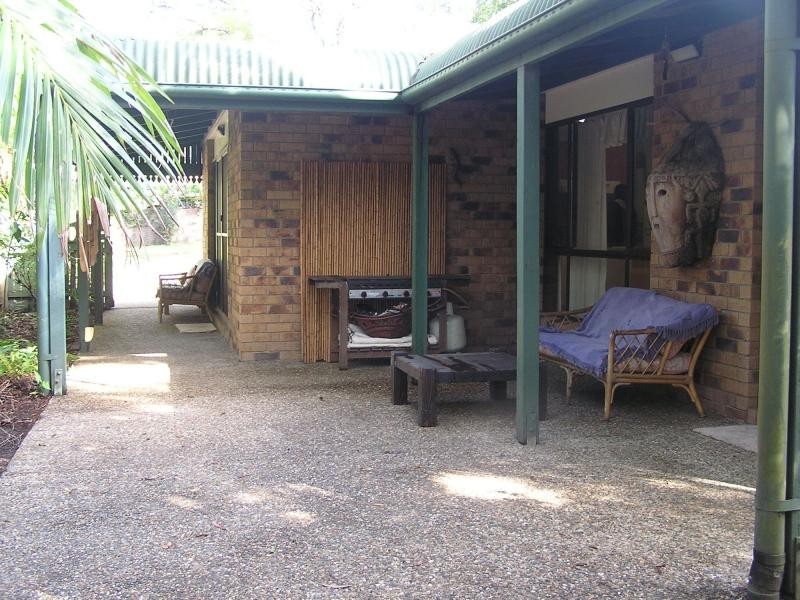 37 Pines Avenue, Cooroibah QLD 4565