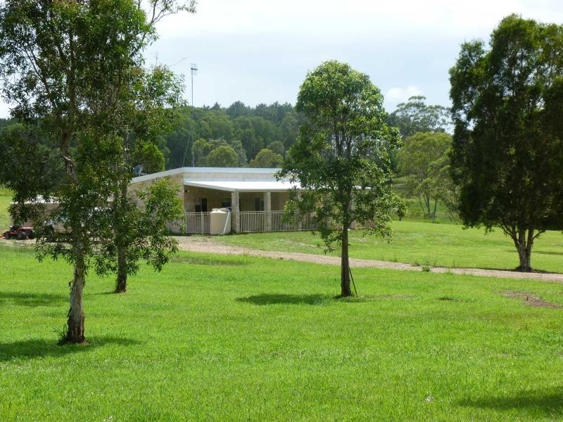 27 Kabi Road, Cootharaba QLD 4565
