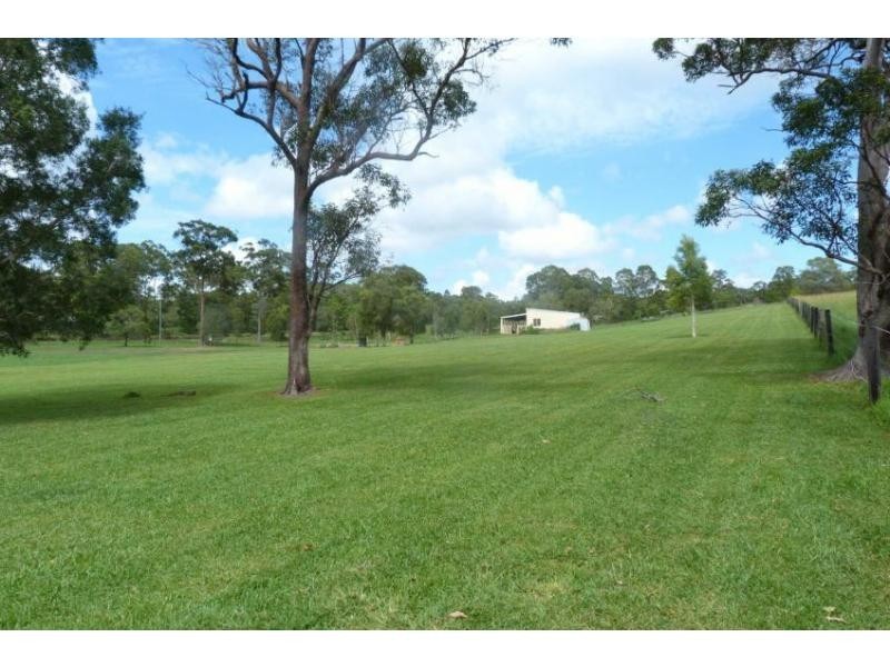 27 Kabi Road, Cootharaba QLD 4565
