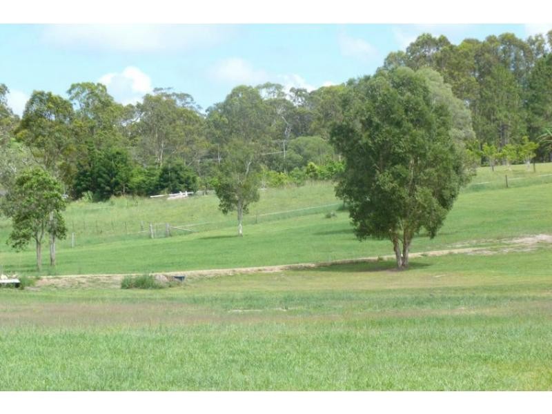 27 Kabi Road, Cootharaba QLD 4565