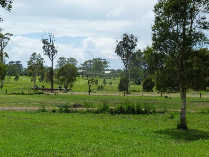 27 Kabi Road, Cootharaba QLD 4565