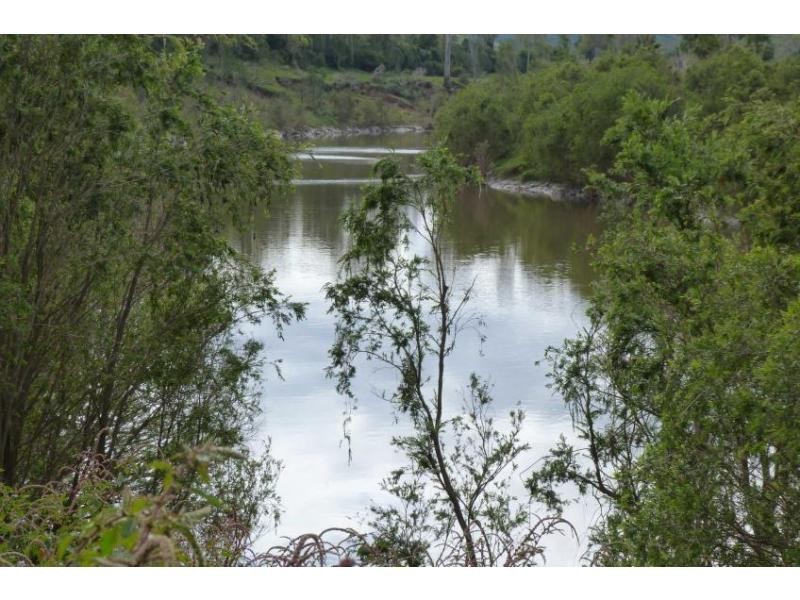 Bells Bridge QLD 4570