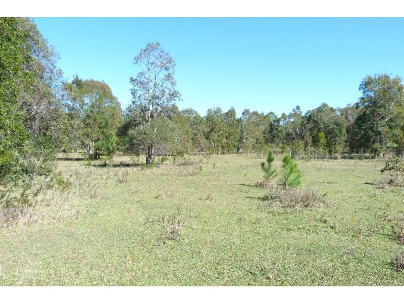 3 Yatama Crescent, Cooroibah QLD 4565